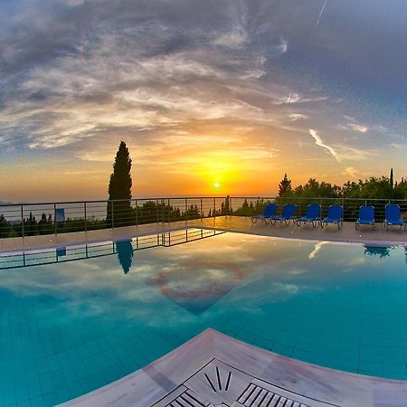 Appartement Panoramic Sunset à Kothréas Extérieur photo